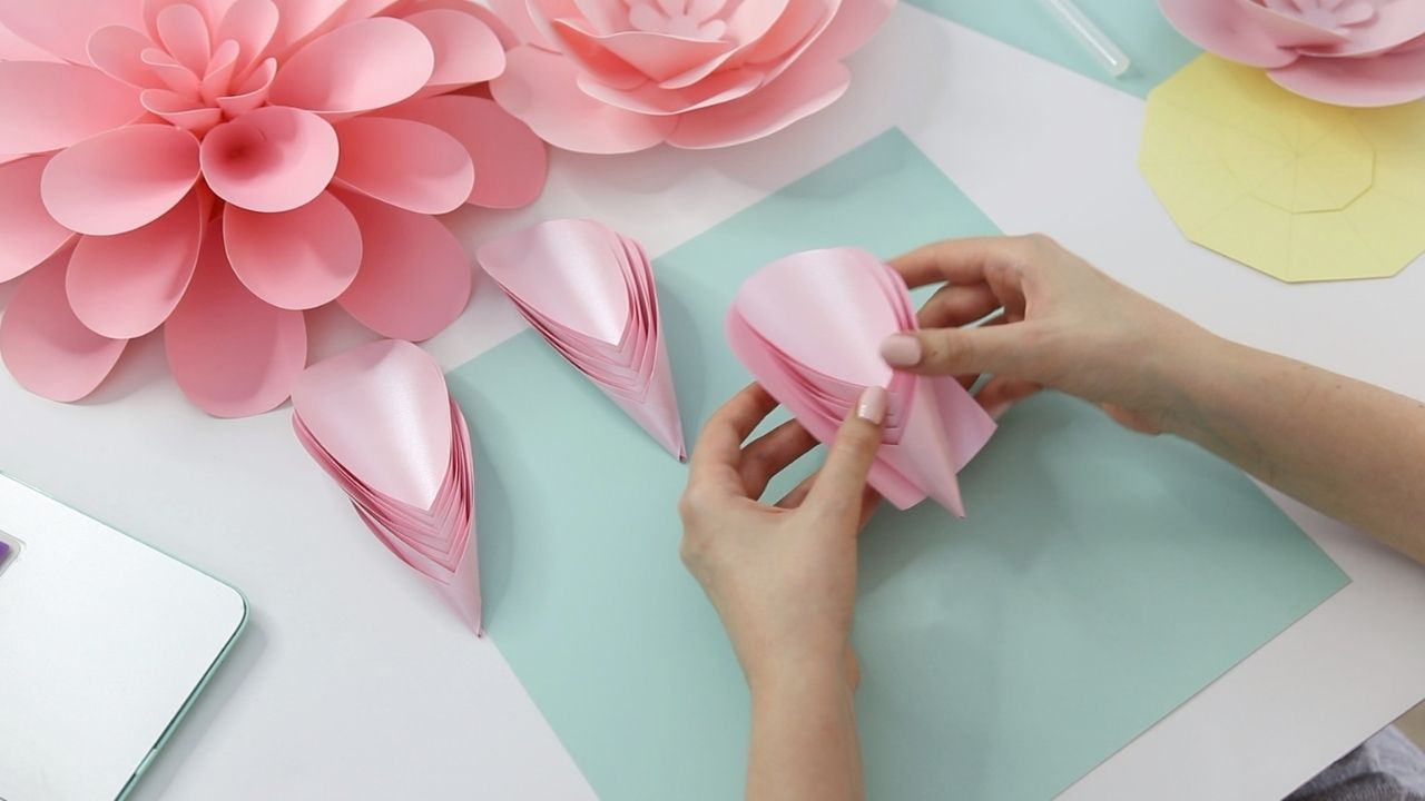 Free Paper Dahlia Template - How to Make Dahlia Paper Flowers