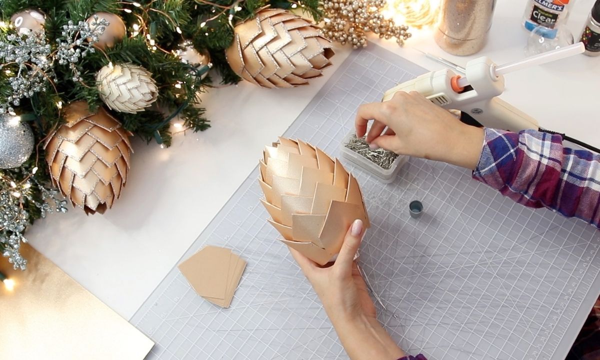 DIY Paper Pinecone Ornament - FancyBloom - FancyBloom