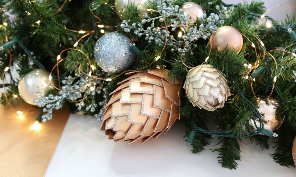 Diy paper pine cone ornament