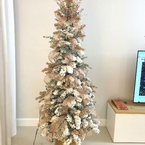 how to use christmas tree picks