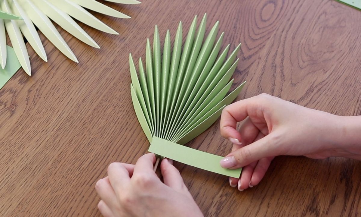 How to make paper palm leaves