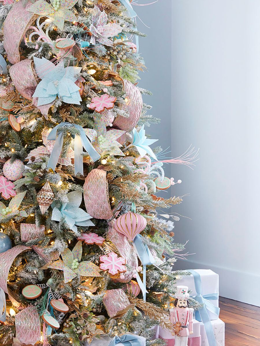 Top 2025 Christmas Decor Trends You’ll Want to Try This Season 28 pastel candy ornaments Christmas tree